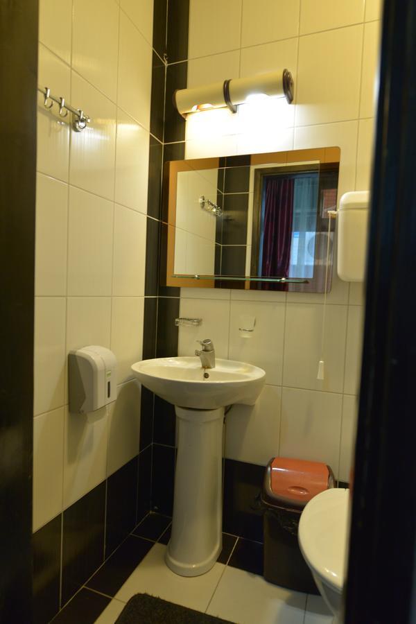 Guesthouse Duga Белград Экстерьер фото