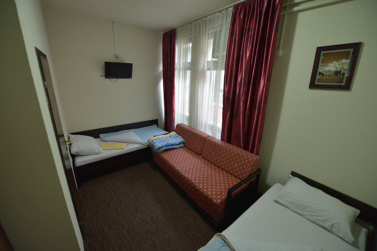 Guesthouse Duga Белград Экстерьер фото